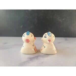 Vintage Bird Shaped Salt And Pepper Shakers, READ
